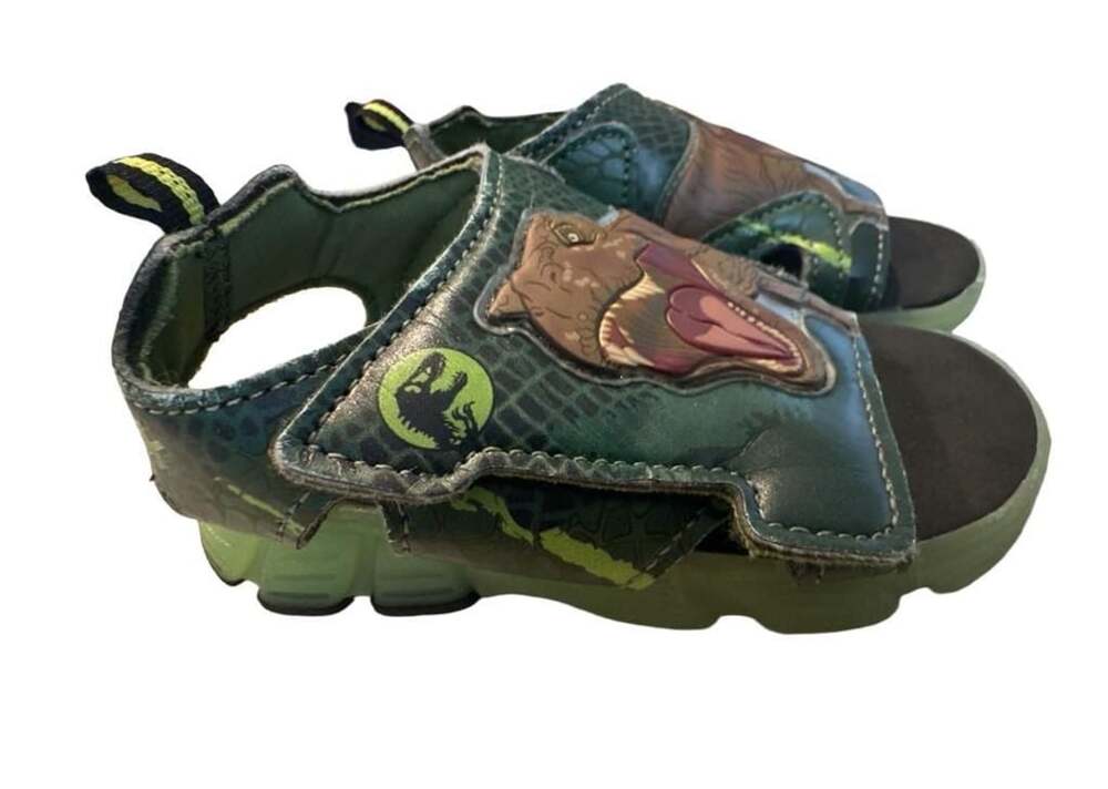 Jurassic World Sandals Size 8 Green Dinosaur Light Up Athletic Shoes